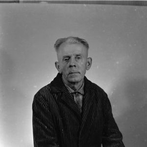 skany izba regionalna sredni format - kopalnia-2099