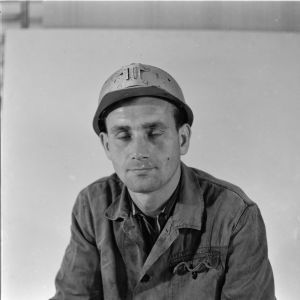 skany izba regionalna sredni format - kopalnia-2113