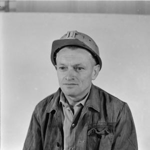 skany izba regionalna sredni format - kopalnia-2119