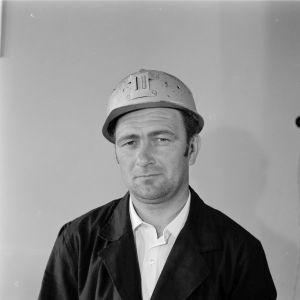 skany izba regionalna sredni format - kopalnia-2136