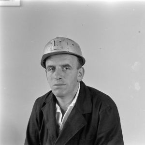 skany izba regionalna sredni format - kopalnia-2140