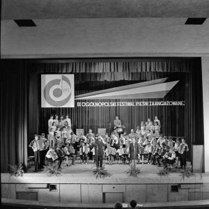 skany izba regionalna sredni format - kopalnia-2300