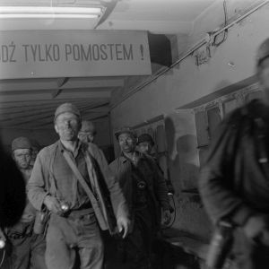 skany izba regionalna sredni format - kopalnia-2158