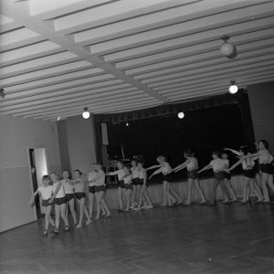 skany izba regionalna sredni format - kopalnia-1966