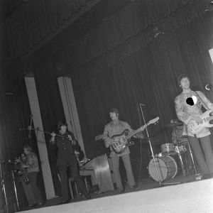 skany izba regionalna sredni format - kopalnia-971