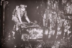 skany izba regionalna 35mm - kopalnia-3157