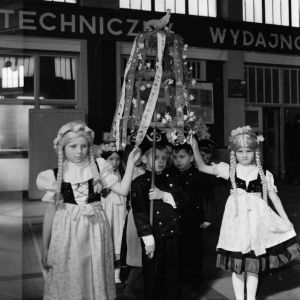 skany izba regionalna sredni format - kopalnia-107