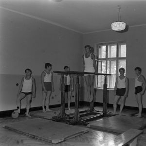 skany izba regionalna sredni format - kopalnia-1908