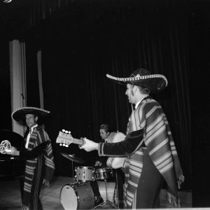 skany izba regionalna sredni format - kopalnia-780